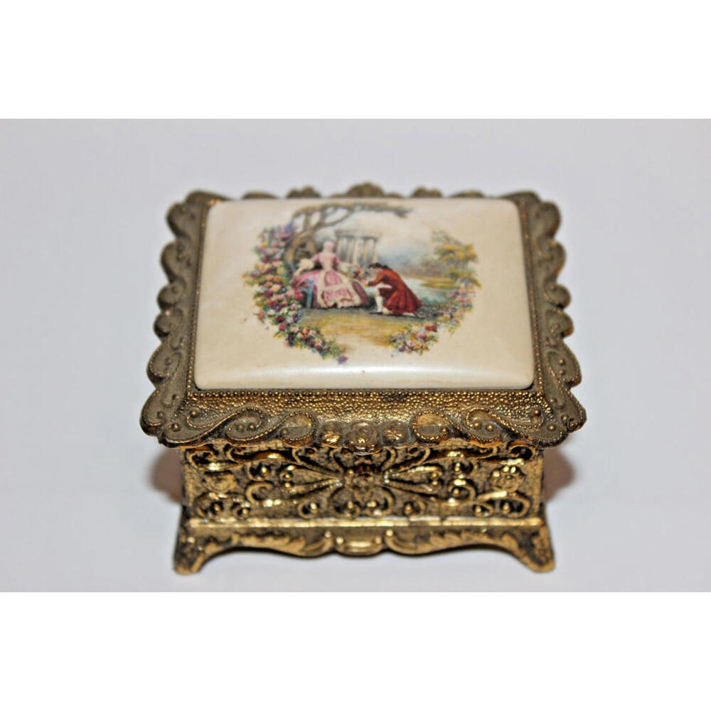 Vintage Japan Music Box Jewelry Casket – Ornate Gold Tone